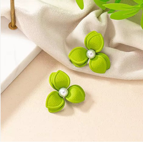 bijoux-de-luxe-ideale-pour-les-fetes-les-ceremonies-ou-pour-offrir-en-cadeau-pour-les-occasions-speciales